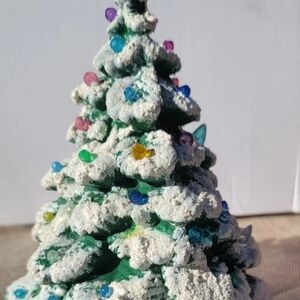 Vintage Ceramic Christmas Tree 6” Mini Light-Up Style Multicolor Peg Bulbs Rare